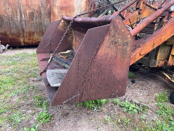 minneapolis-moline-diesel-backhoe-image-9