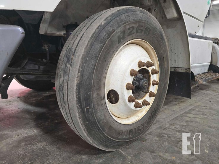 2017-international-transtar-8600-image-23