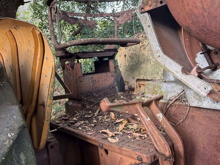 minneapolis-moline-jet-star-3-image-13