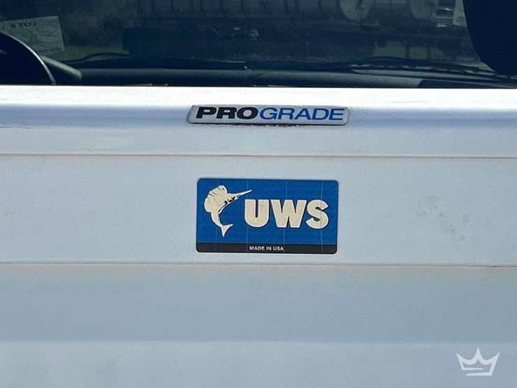 2012-dodge-2500-image-22