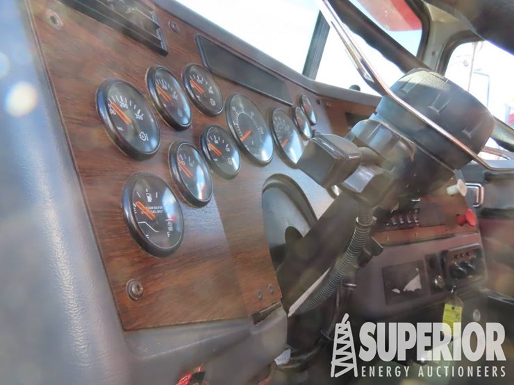 2012-western-star-4900-image-8