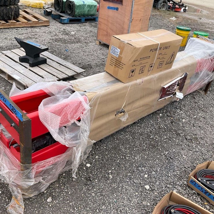 Unused SDL-4000 10,000lb. Two Post Auto Lift