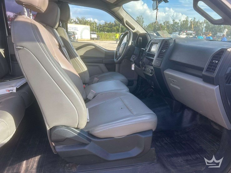 2018-ford-f150-image-21