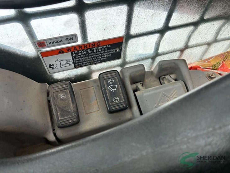 2024-kubota-svl75-2-image-28