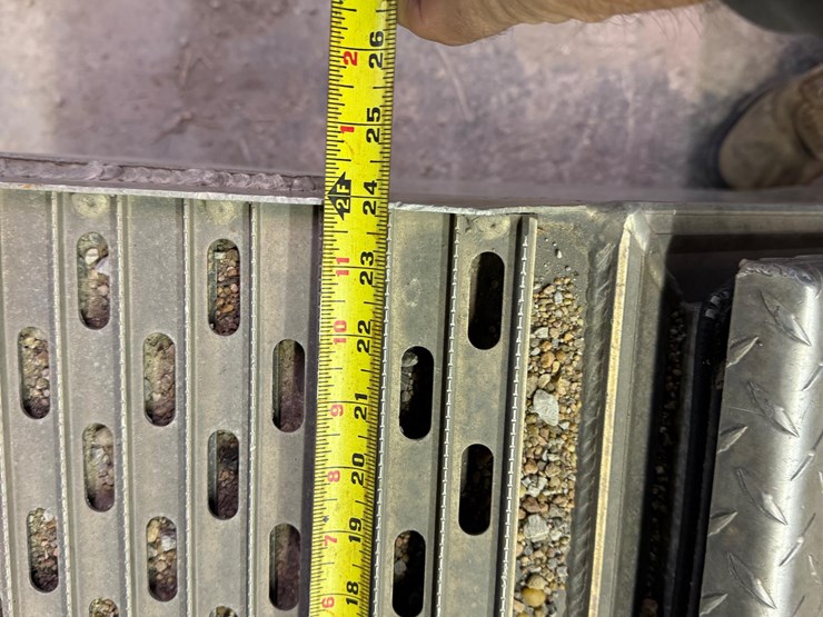 merritt-saddle-box-aluminum-truck-boot-box-&-drive-lines-image-17