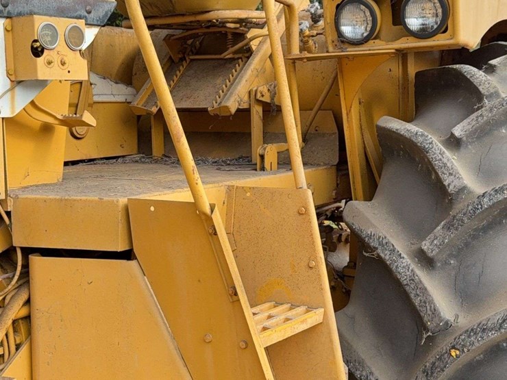 minneapolis-moline-g1000-image-28