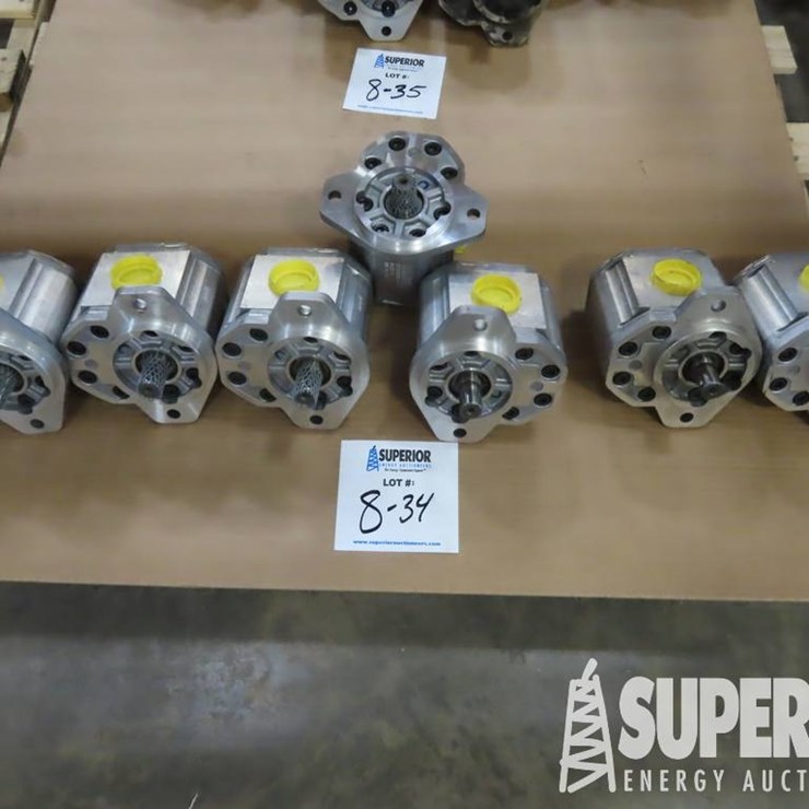 (8-34) (7) SAUER DANFOSS SNM3NN/033BN07GA Gear Pu...