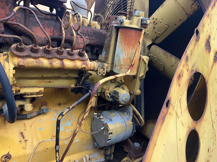 caterpillar-814-image-37