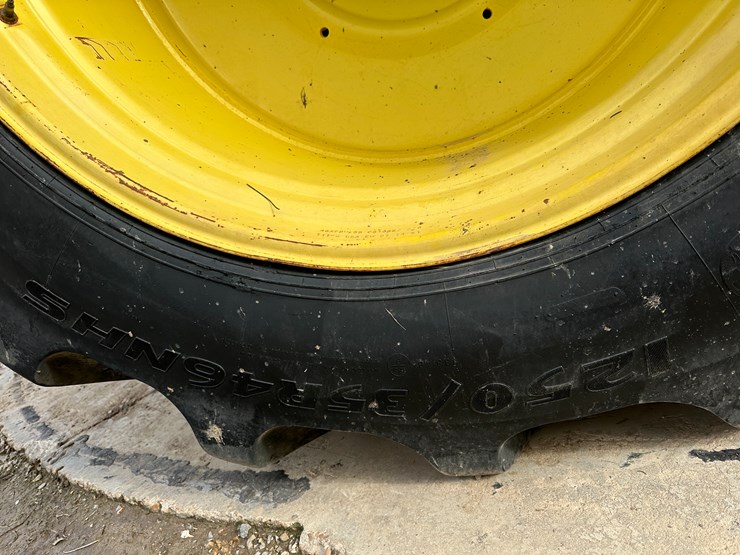 #38416-•-2016-case-axial-flow-8240-prwd-combine-yfg230343-image-7