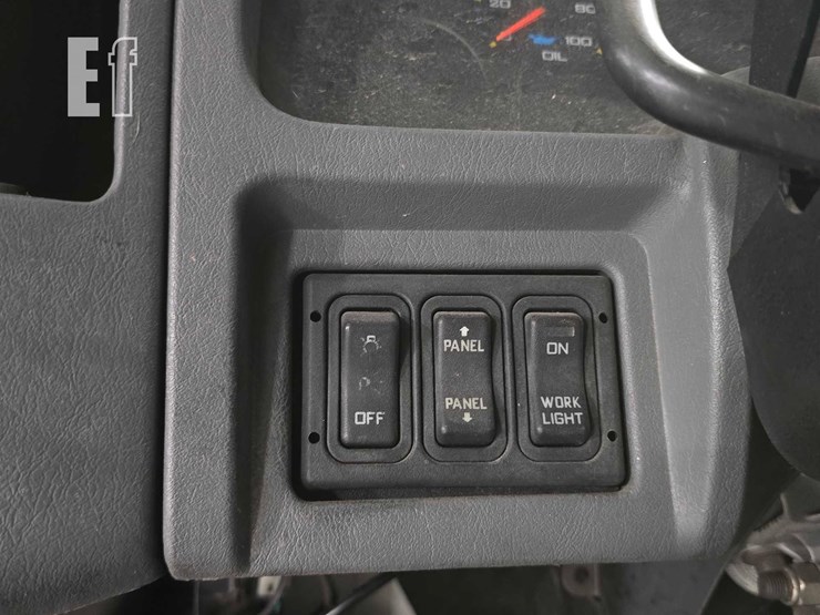 2004-international-durastar-4300-image-22