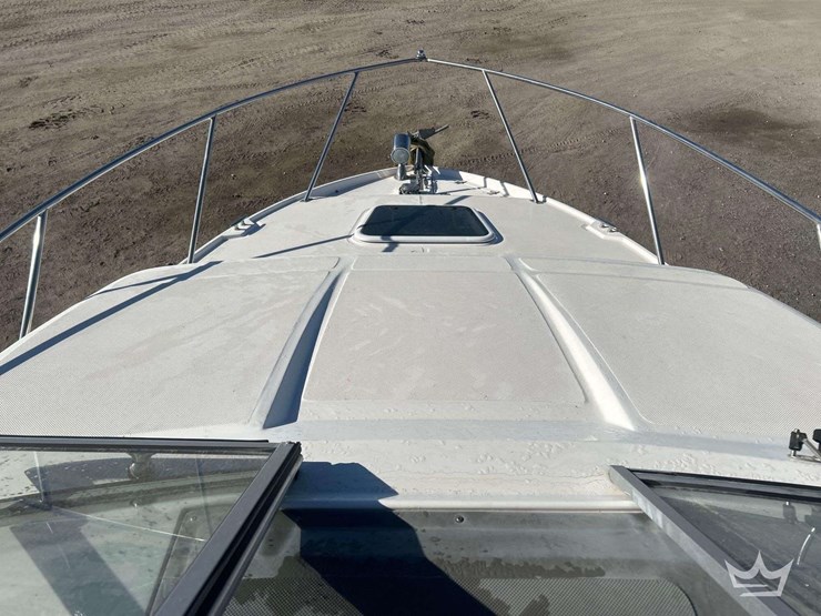 2008-regal-2565-express-cruiser-boat-with-30ft-t/a-continental-boat-trailer-image-50