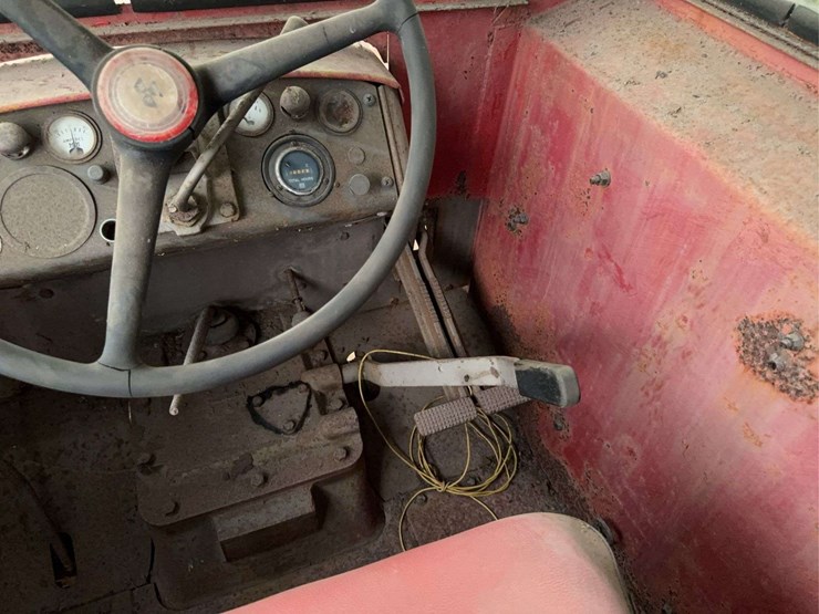 massey-ferguson-95-image-9