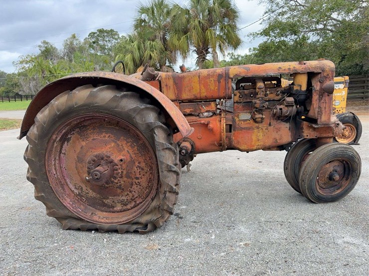 minneapolis-moline-ztu-image-2