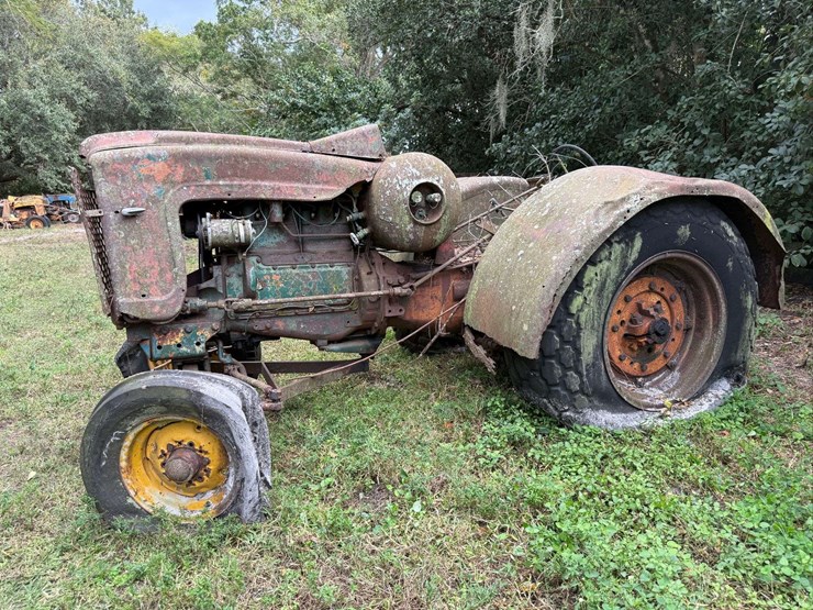 minneapolis-moline-jet-lp-orchard-image-1