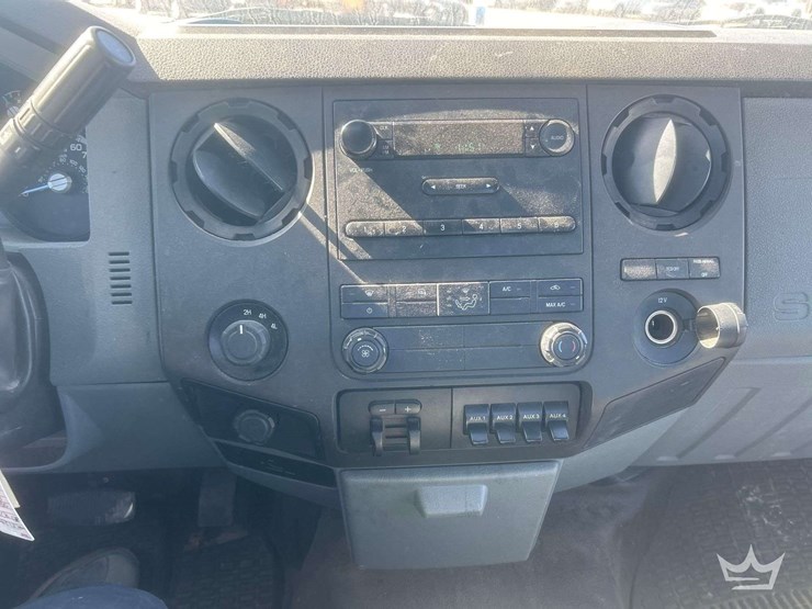 2016-ford-f350-image-15