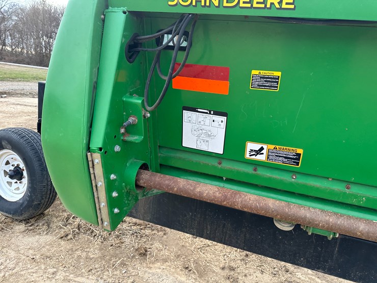 2013-john-deere-635f-image-17