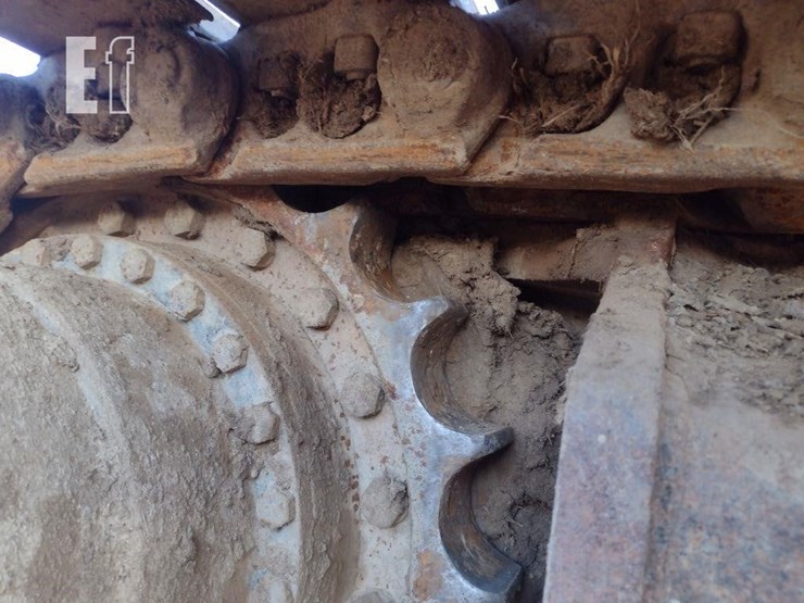 2000-deere-270c-lc-image-38