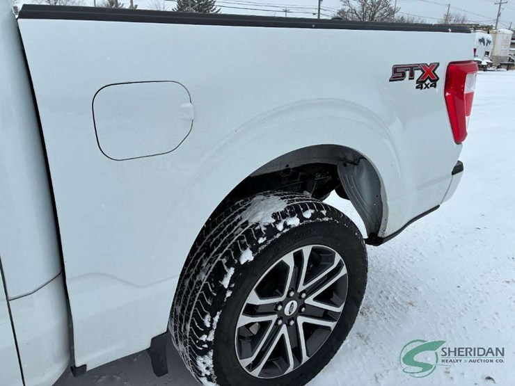 2023-ford-f150-image-10