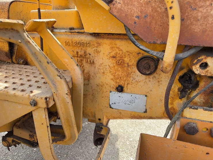 minneapolis-moline-jet-star-3-image-18