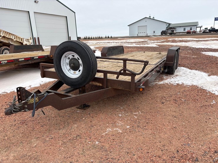 2014-big-tex-trailer-image-1