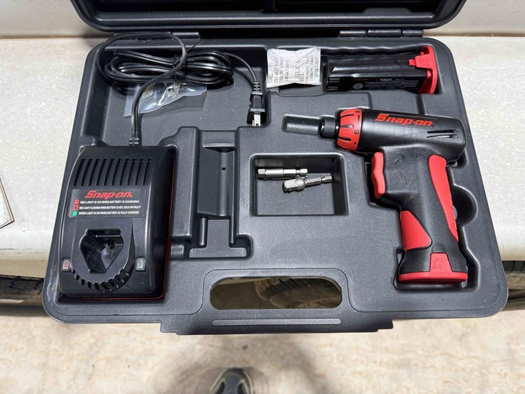snap-on-cordless-screwdriver-image-2