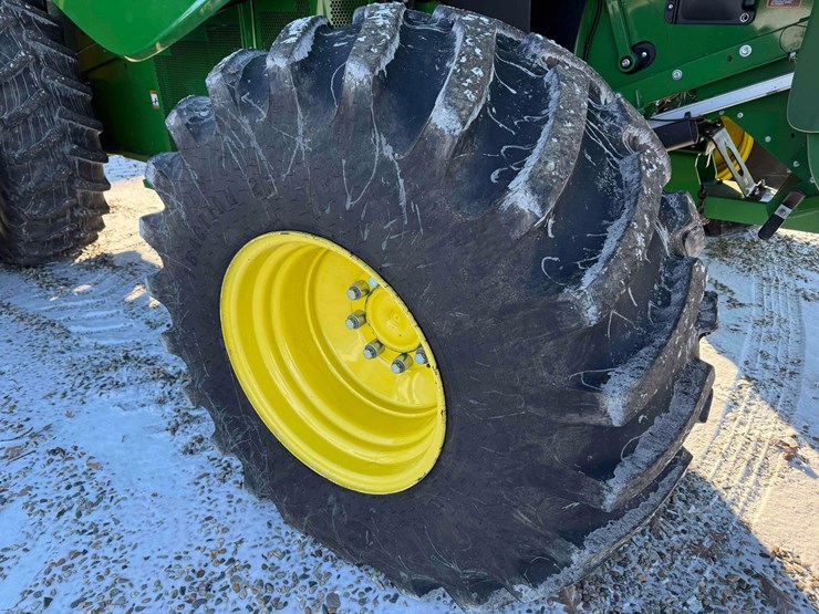 2016-john-deere-s660-image-32