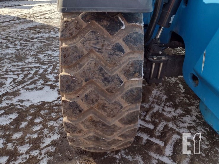 2019-genie-gth1544-image-19