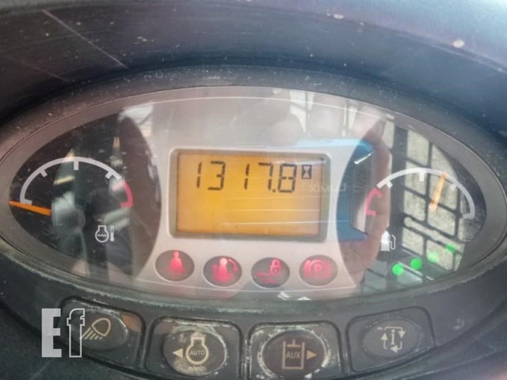 2018-bobcat-t770-image-6