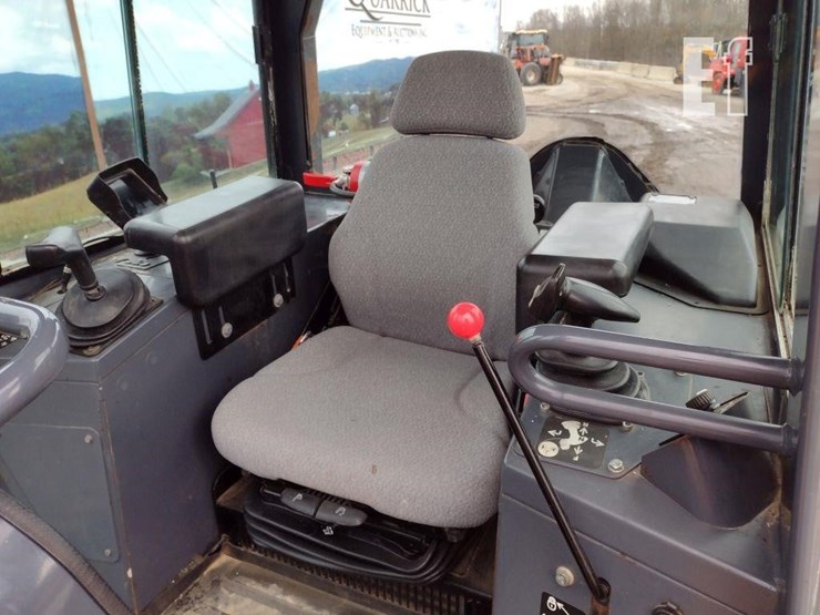 2016-deere-450j-lgp-image-14