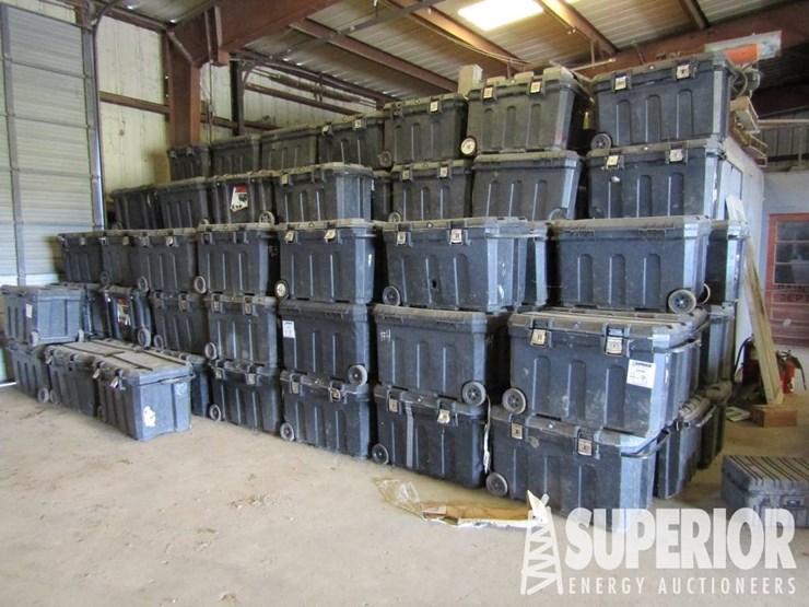 (4-90)-large-lot-consisting-of-pump-testing-equi...-image-2