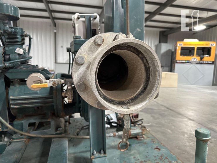 thompson-6x6-s2-image-10