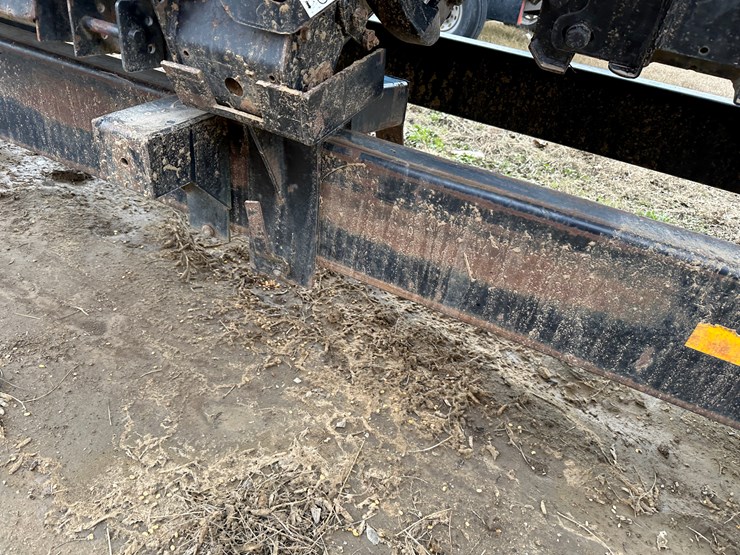 #38417-•-head-hauler-dl-37-37'-header-wagon-image-20