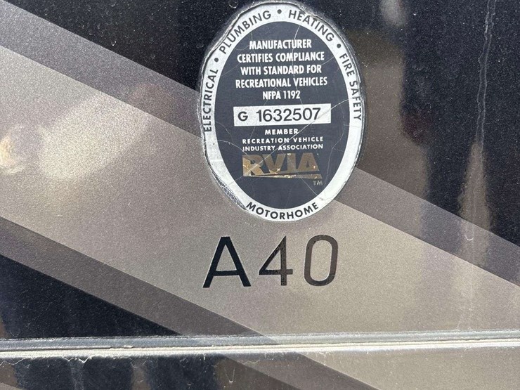 2018-freightliner-thor-venetian-400xcr-a40-41ft.-class-a-motorhome-image-60