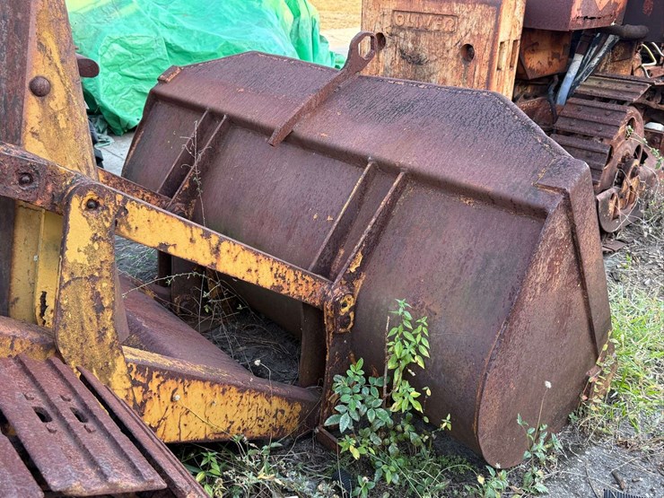 minneapolis-moline-diesel-crawler-image-39