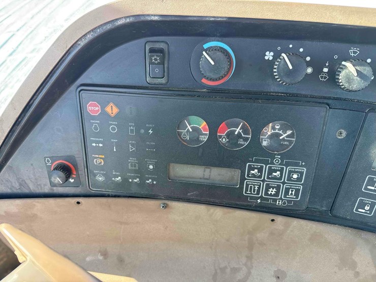 1998-john-deere-8100-image-34