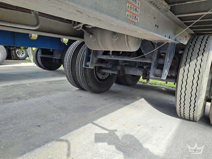 2023-titan-trailer-image-20