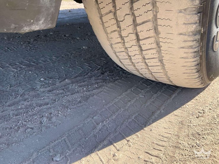 2010-dodge-ram-1500-image-40