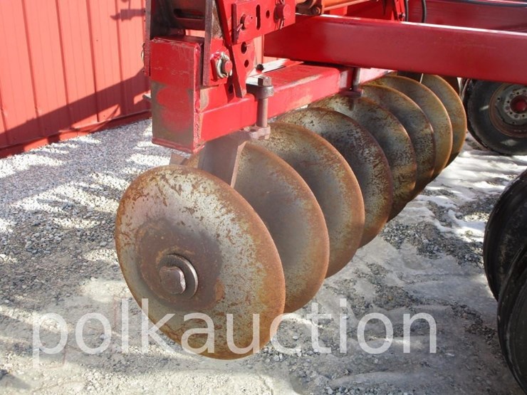 case-ih-3800-image-9