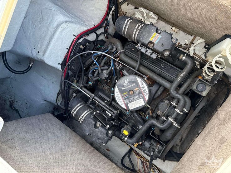 2009-mariah-sc23-23ft.-cabin-cruiser-with-t/a-boat-trailer-image-21