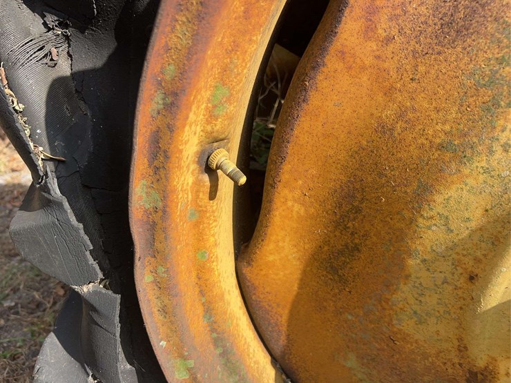 minneapolis-moline-image-29