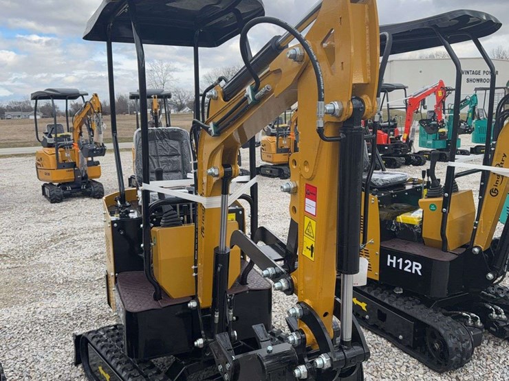 2026-cfg-industry-h12r-image-4