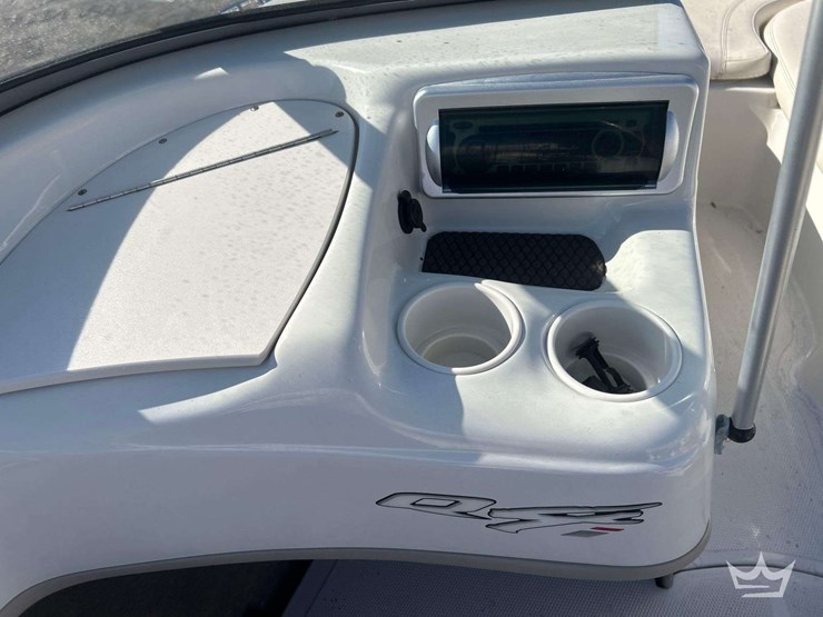 2013-tahoe-q4-boat-with-2013tracker-18ft-s/a-boat-trailer-image-14