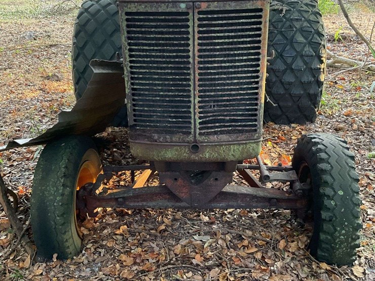 minneapolis-moline-lp-parts-tractor-image-3