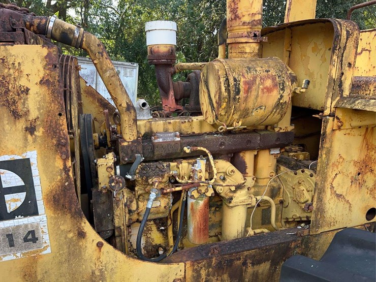 caterpillar-814-image-43