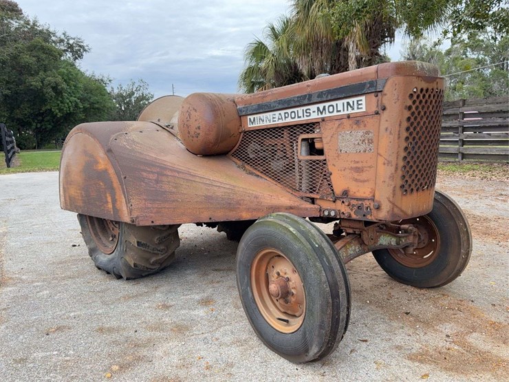 minneapolis-moline-lp-orchard-image-2