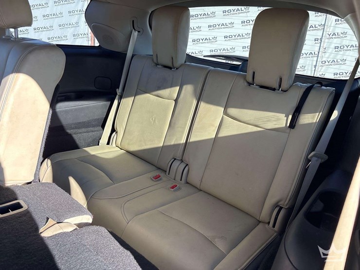 2018-infiniti-qx60-awd-suv-image-21