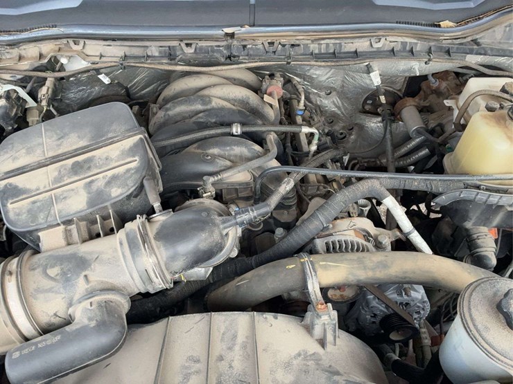 2022-ford-f550-image-34