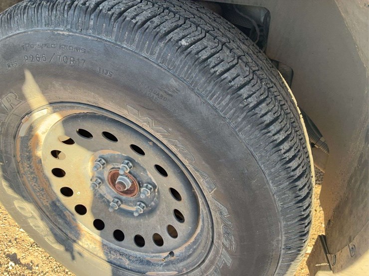 2012-chevrolet-tahoe-lt-image-38