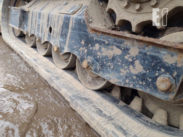 2017-bobcat-t595-image-25