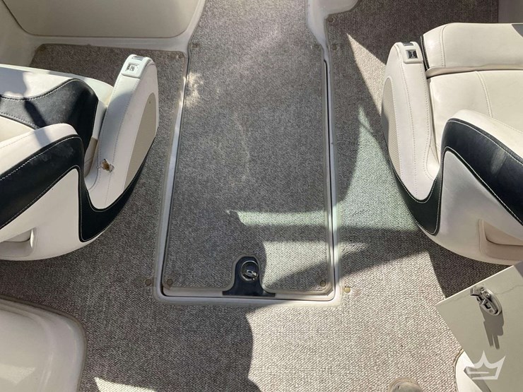 2012-chaparral-sunesta-boat-with-22ft.-t/a-continental-boat-trailer-image-28